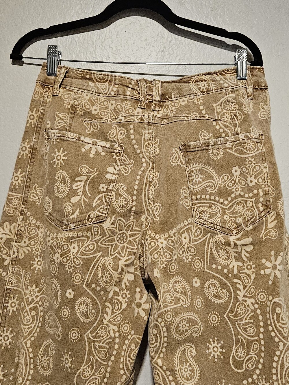 Loveimgs Women Boyfriend Baggy Barrel Khaki Paisley Jean Size Medium US 8-10 NWT - Picture 10 of 11